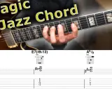 Main de guitariste jouant un accord magique jazz. Diagrammes d'accords et tablatures pour Bø(11), E7(#9b13), A6/9.
