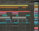 Ableton Live Lite : limitations sur le nombre de pistes et d'effets. La vue montre une session musicale avec plusieurs pistes audio et MIDI.