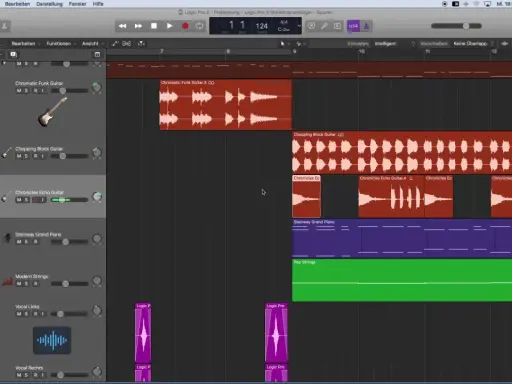 Logic Pro X : une piste "Chronicles Echo Guitar" est visible, avec d'autres pistes de guitare, piano et cordes.