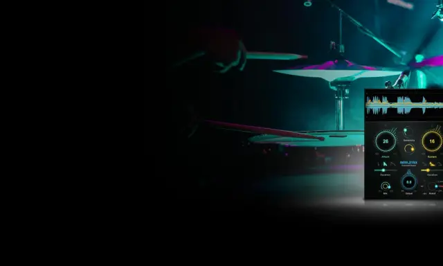 Un batteur frappe une cymbale, tandis qu'un logiciel de Transient Shaper ajuste le son.