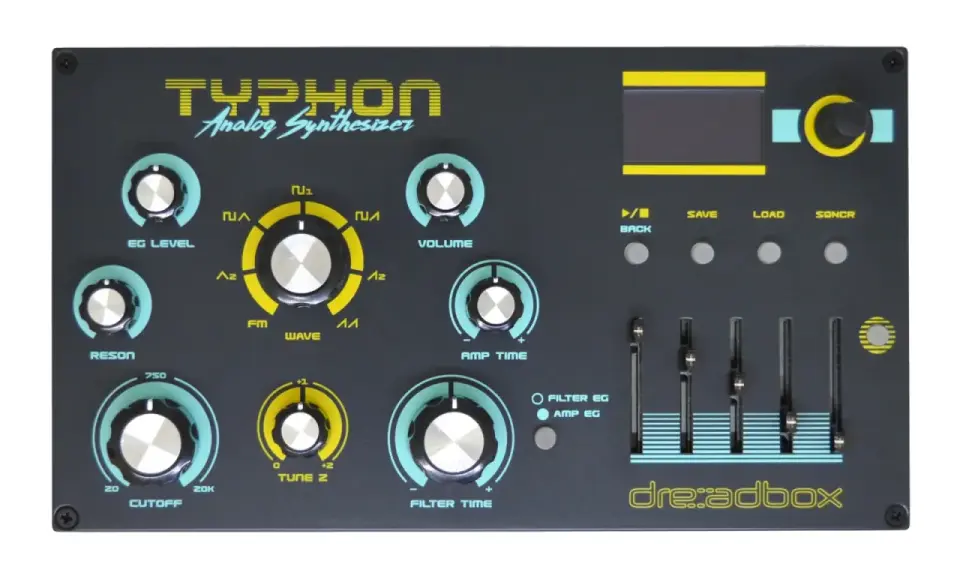 Le synthétiseur analogique Dreadbox Typhon, avec ses nombreux boutons et curseurs, prêt à sculpter des sons uniques.